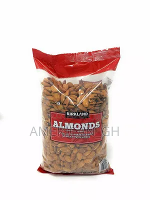 Kirkland Signature Nuts, Almonds, 1.36kg