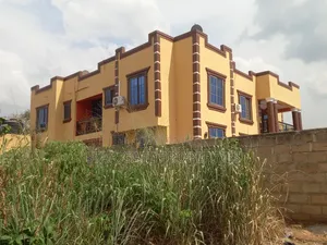 Furnished 14bdrm House in 14 Bedrooms House, Kumasi Metropolitan