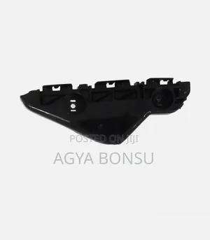 2007 08 11 2012 Toyota Yaris Front Bumper Locker Bracket
