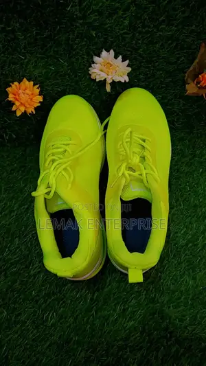 Unisex Sports Sneakers/ Footwear Size 41