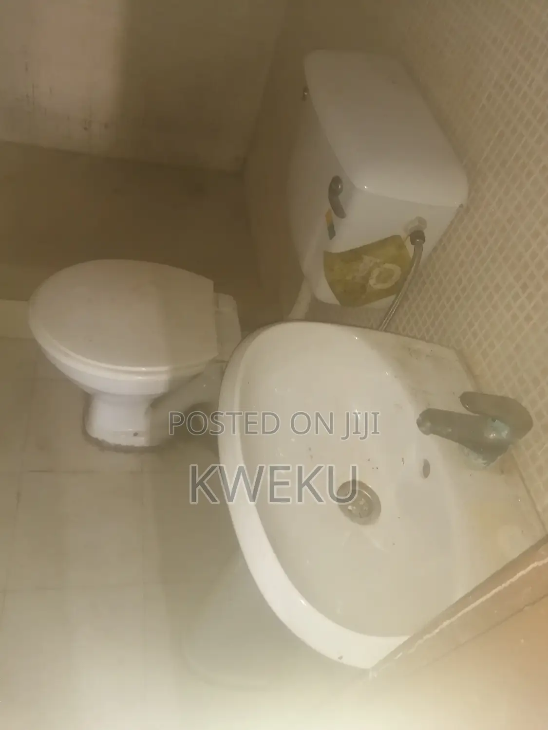 1bdrm Apartment in Estate Agency, Baatsona Total for rent