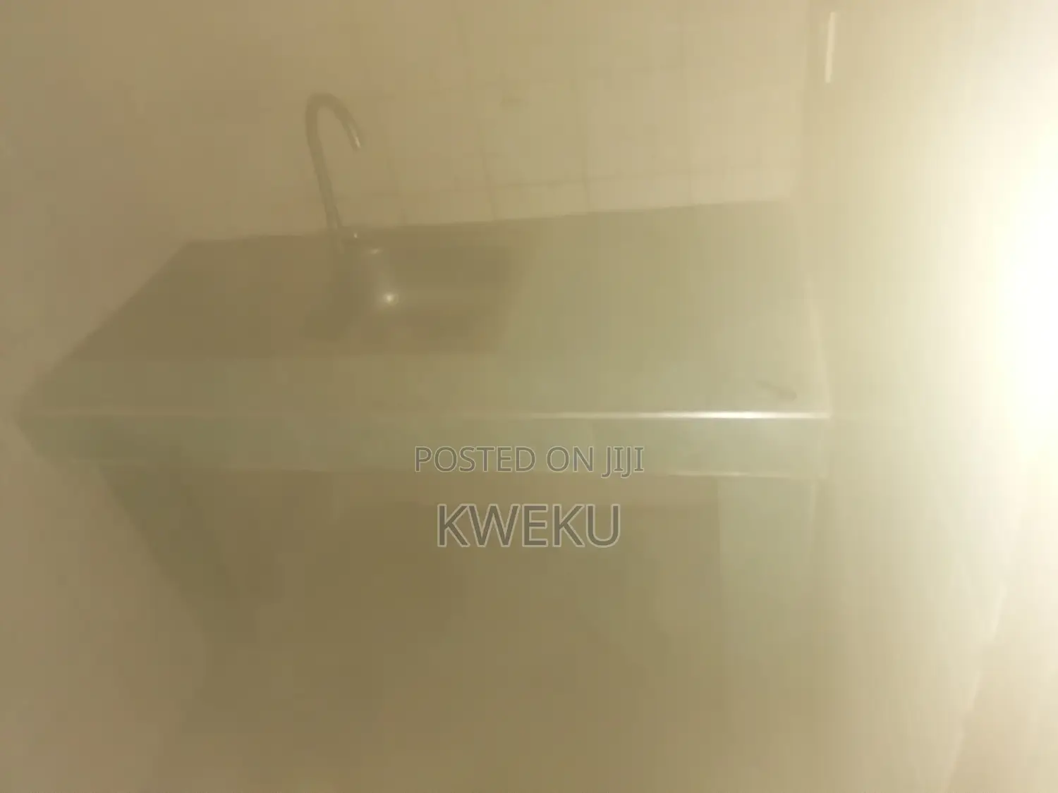 1bdrm Apartment in Estate Agency, Baatsona Total for rent