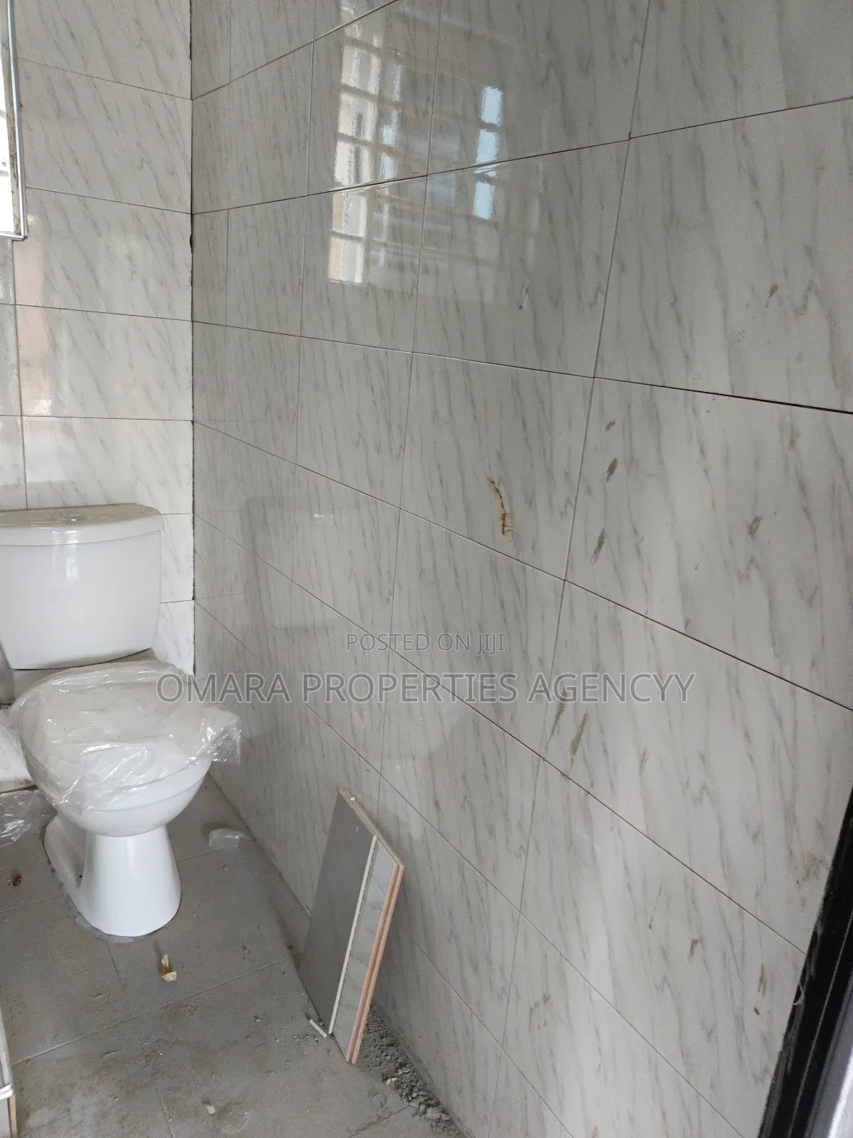 1bdrm Apartment in Madina for rent