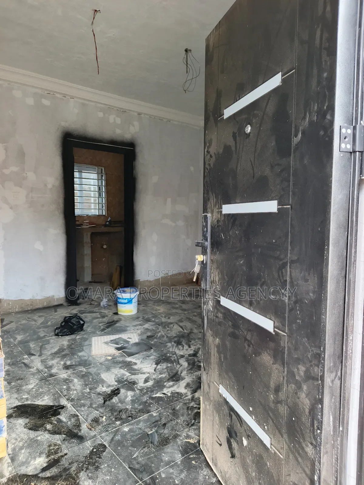 1bdrm Apartment in Madina for rent