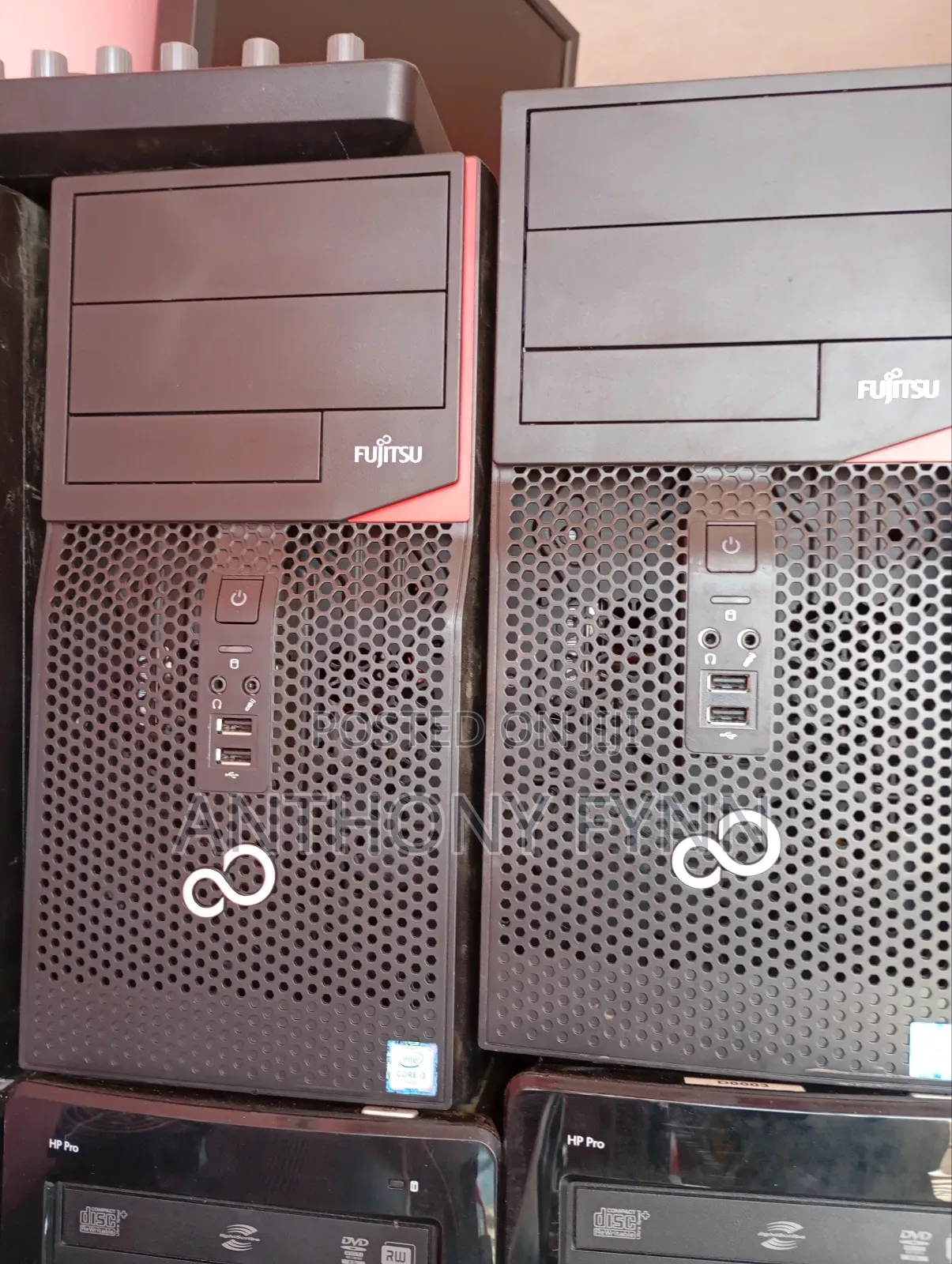Desktop Computer Fujitsu Esprimo P557/E85+ 4GB Intel Core i3 HDD 500GB
