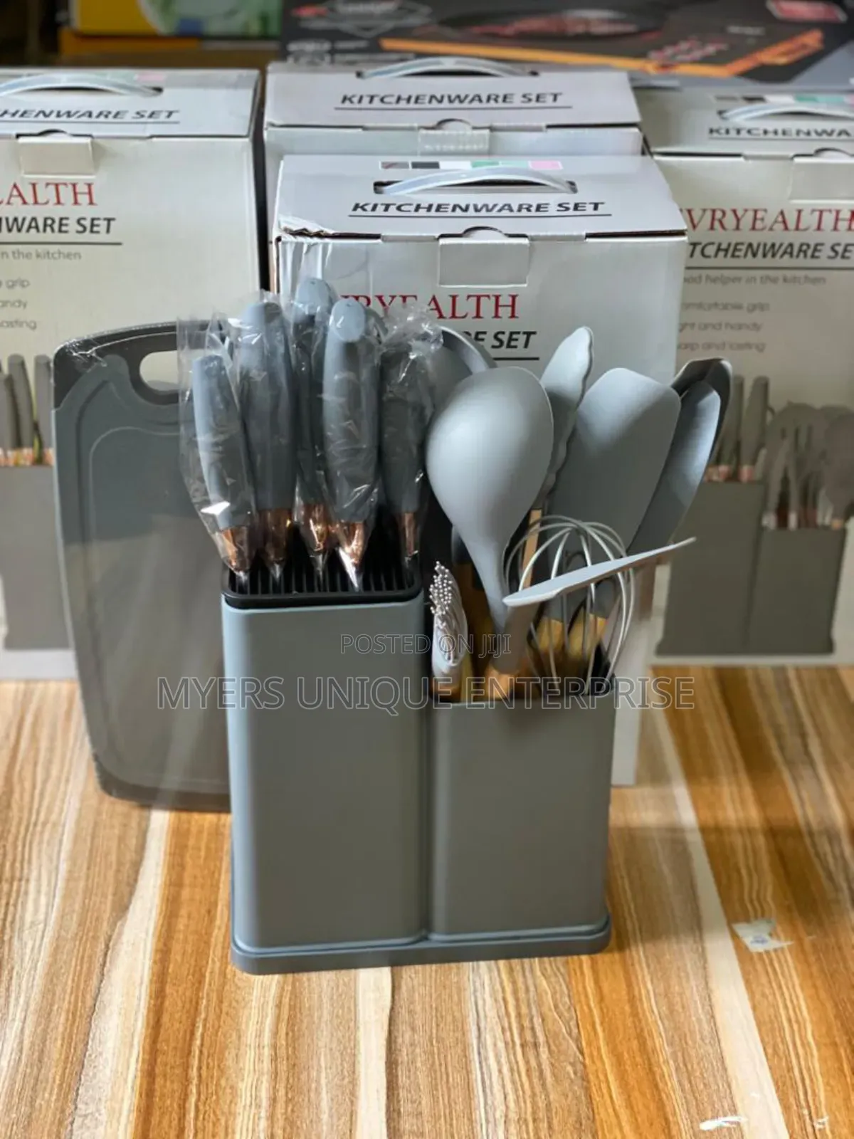 High 19pcs Silicon Laddle With Chopping Board