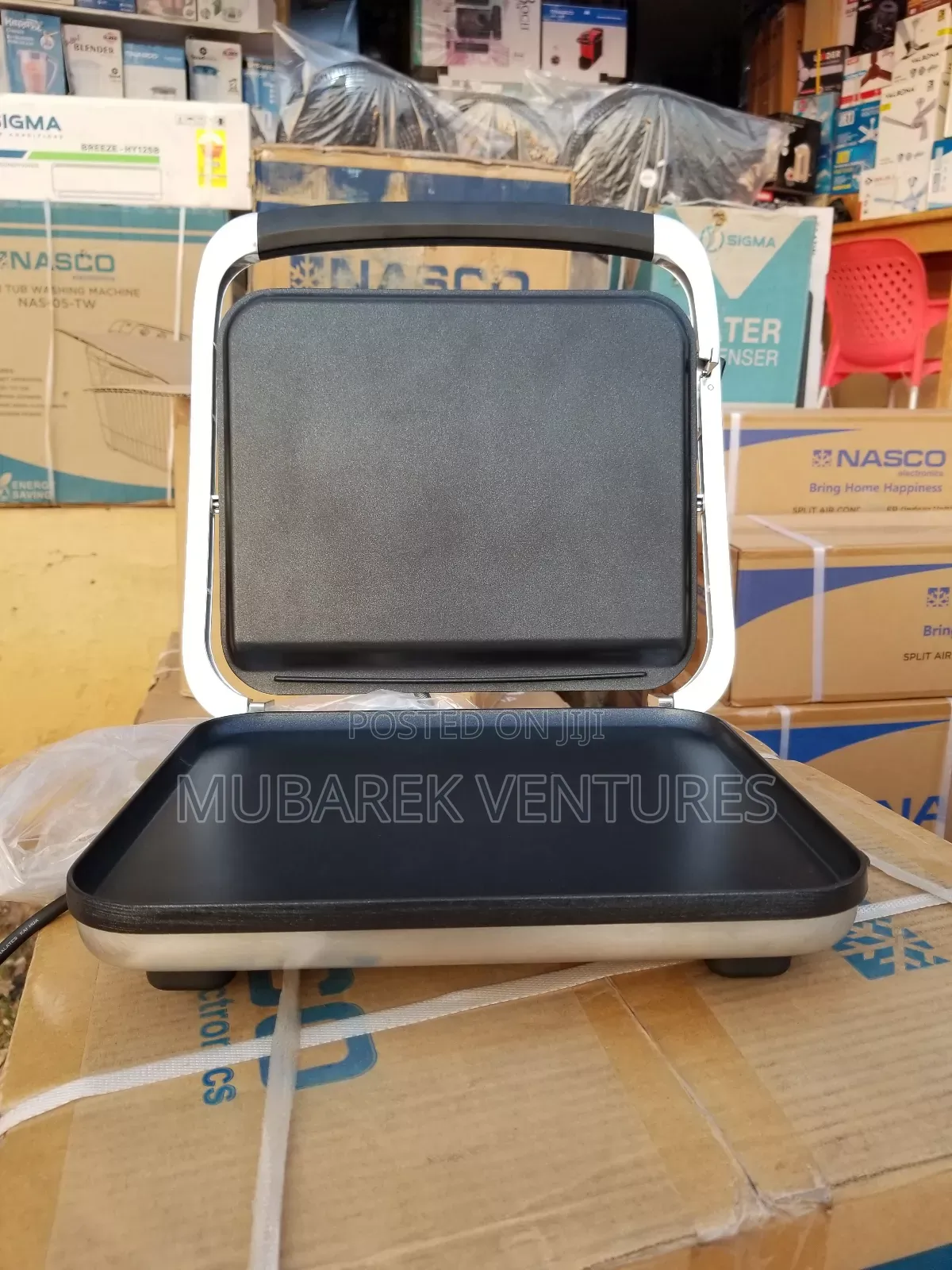 Nasco 2000 Watt Sandwich Maker Gc1700-Cb