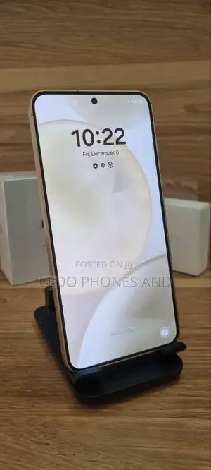 Samsung Galaxy S24 256 GB Gold