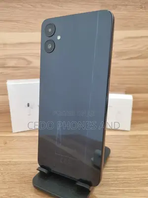 New Samsung Galaxy A05 64 GB Black