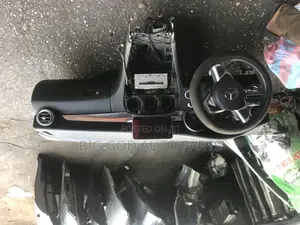 Mercedes Benz C300 Complete Dashboard