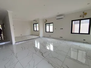 3bdrm Apartment in A&C, East Legon for rent