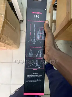 L16 Long Selfie Stick