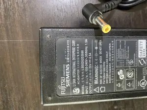 Fujitsu Laptop Adapter/Charger 20v~~4.5A (90w)Uk Used