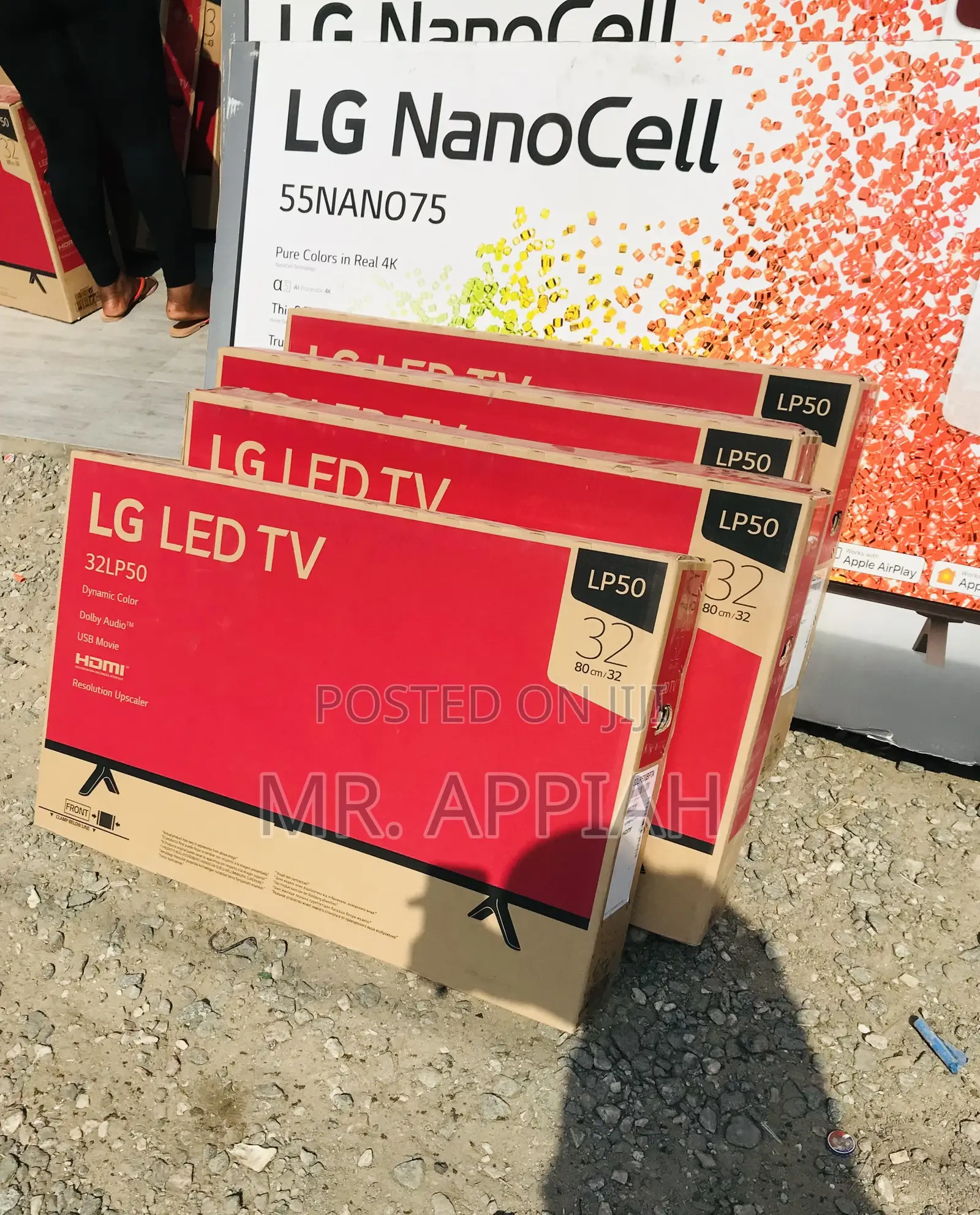 Affordable LG 32LP500BPTA 32” Digital Satellite Television