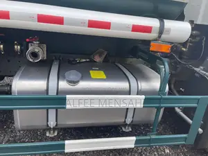 Sinotruk 6x4 Water Tanker Cif to Tema Port (With Shipment)
