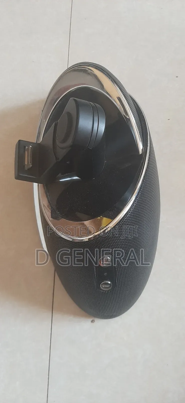 JBL Onbeat Air. iPod Docker