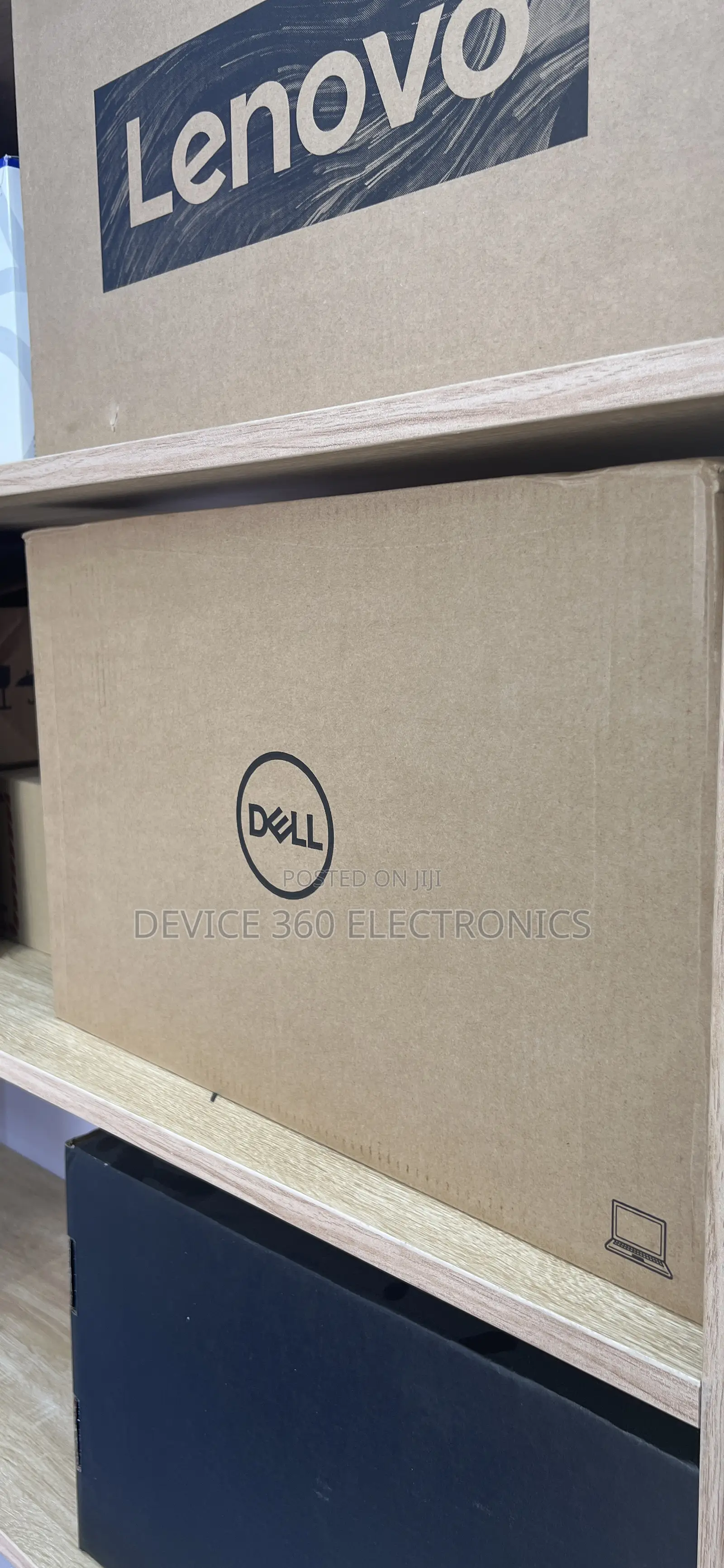 New Laptop Dell Vostro 3520 8GB Intel Core I5 SSD 512GB