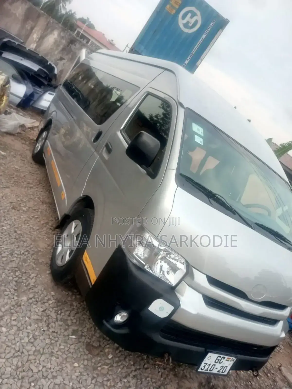 Mini Van Rental in Ghana