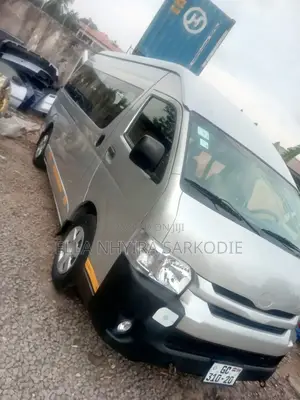 Mini Van Rental in Ghana