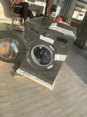 A New Steam LG F2Y1TYP6J 8kg Front Load Washing Machine