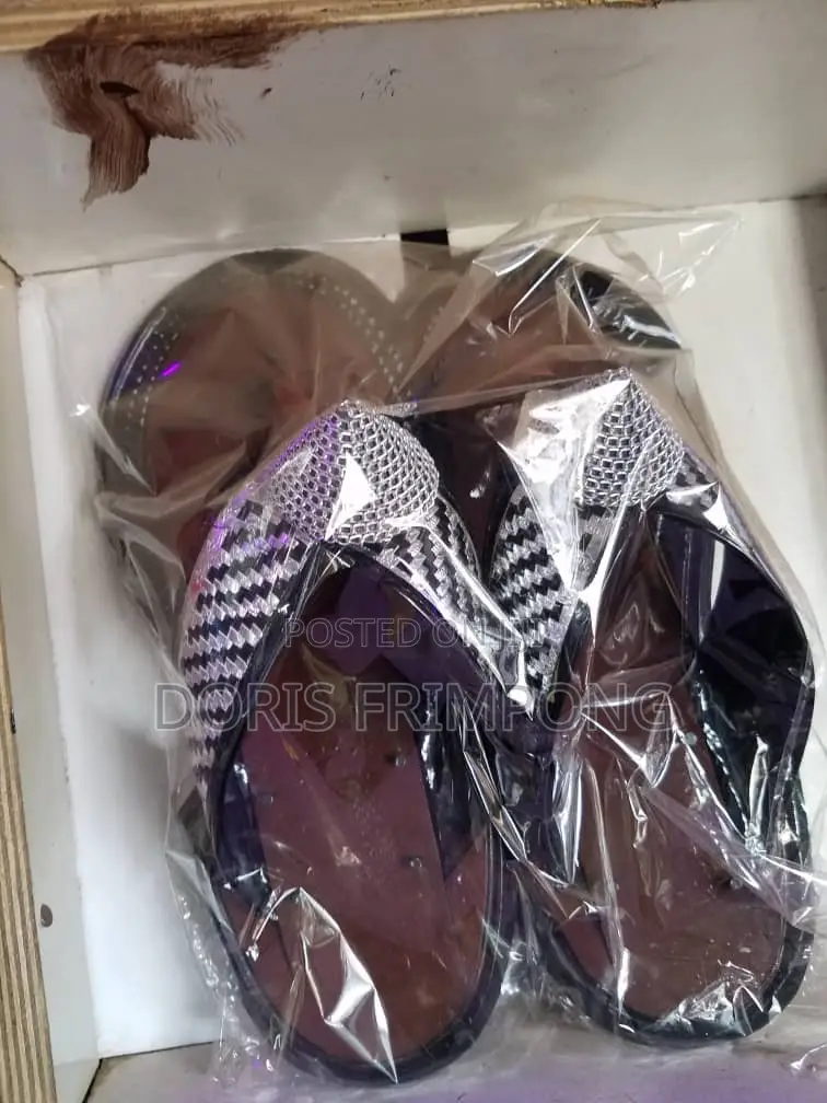 Yediem Ahenema,African Wear