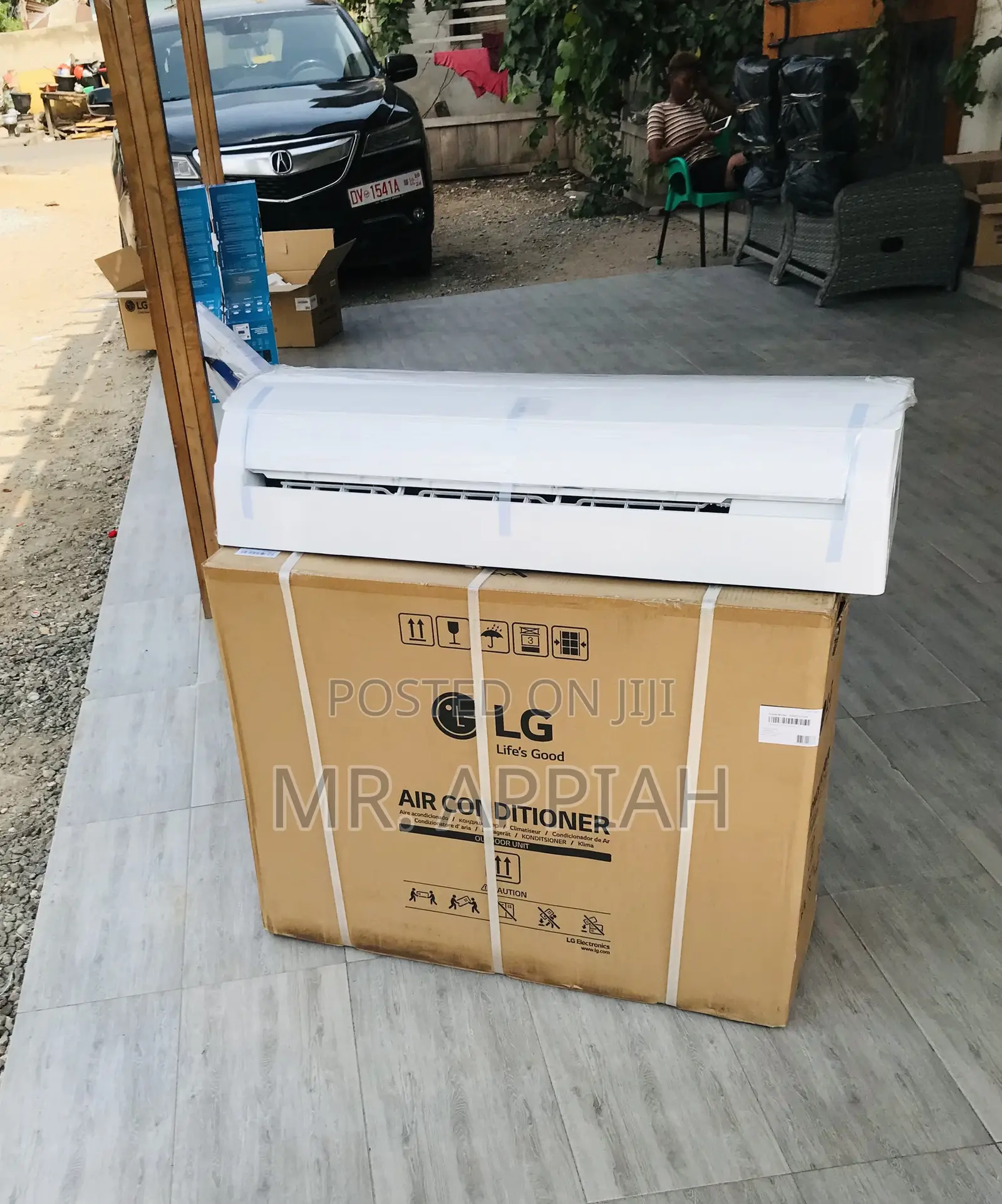 Purchase Unique LG S246LC2.5hp Non Inverter Air Conditioner