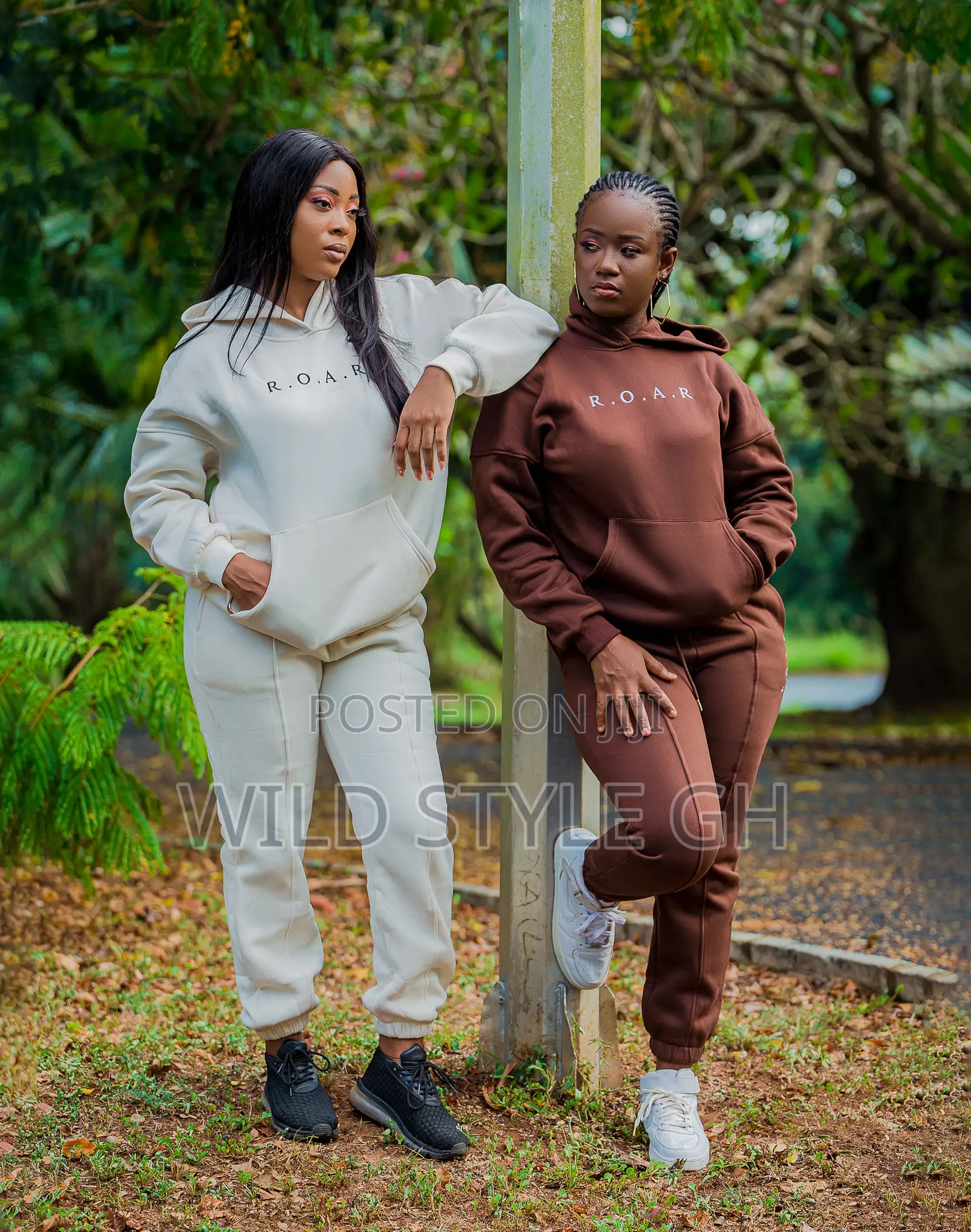 Quality Warm R.O.A.R Hoodie Tracksuits
