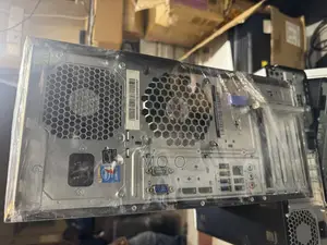 Desktop Computer Lenovo ThinkStation P310 16GB Intel Core I7 HDD 1T