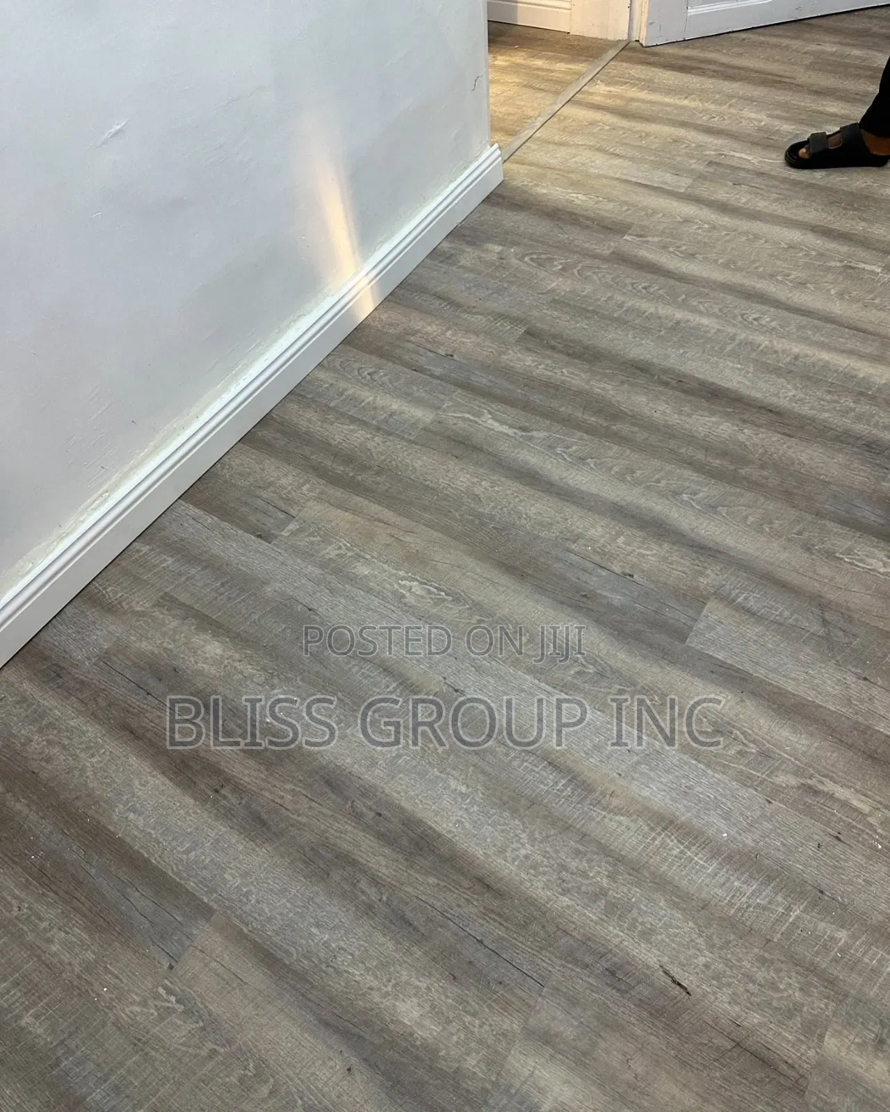 Vinyl PVC Floor Tiles
