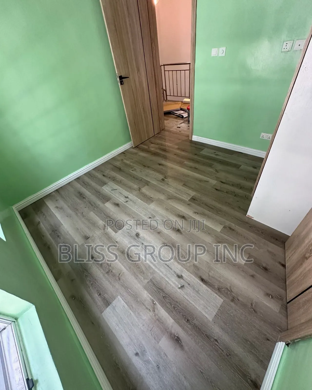 Vinyl PVC Floor Tiles