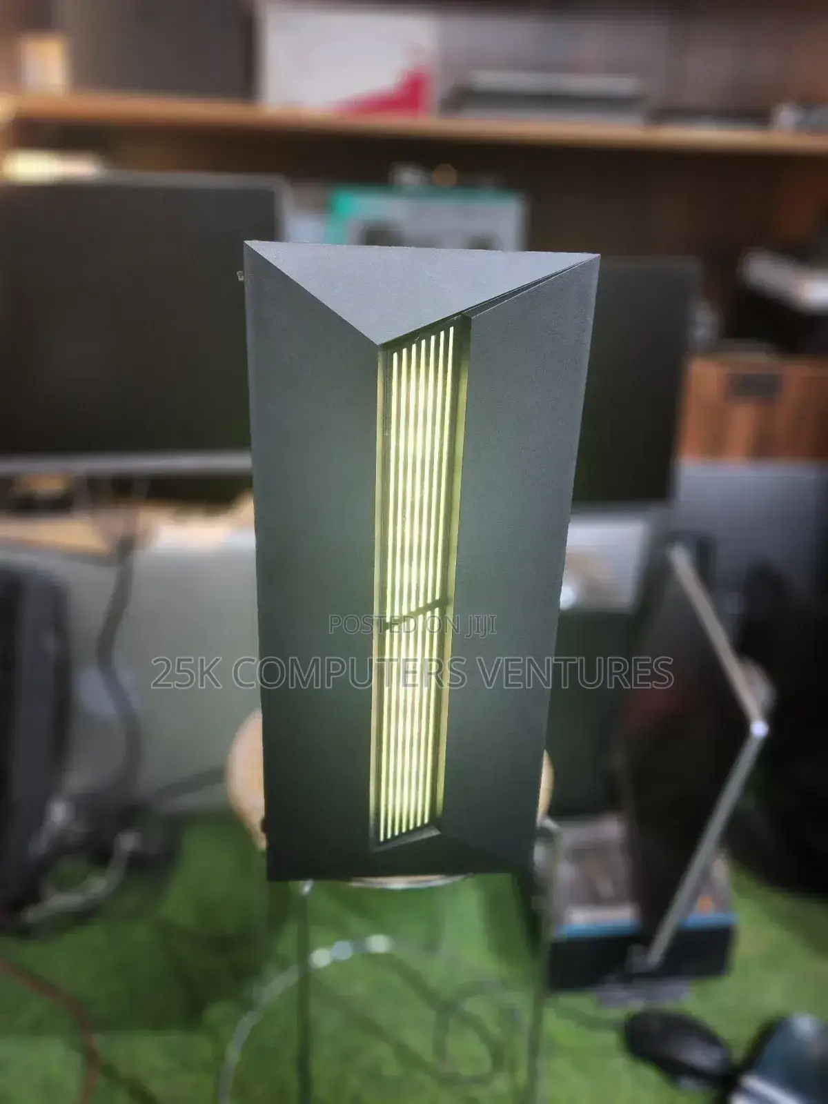 New Asus ROG Strix GL12 16GB Intel Core i7 HDD+SSD 1.5T