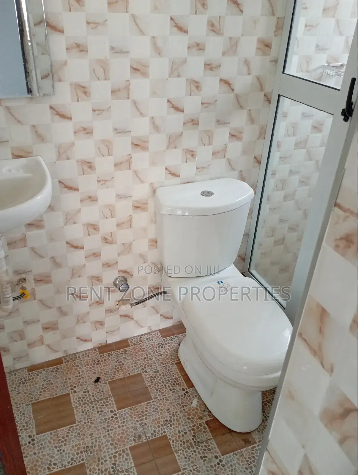 2bdrm Apartment in Rent Zone Properties, Ofankor for rent
