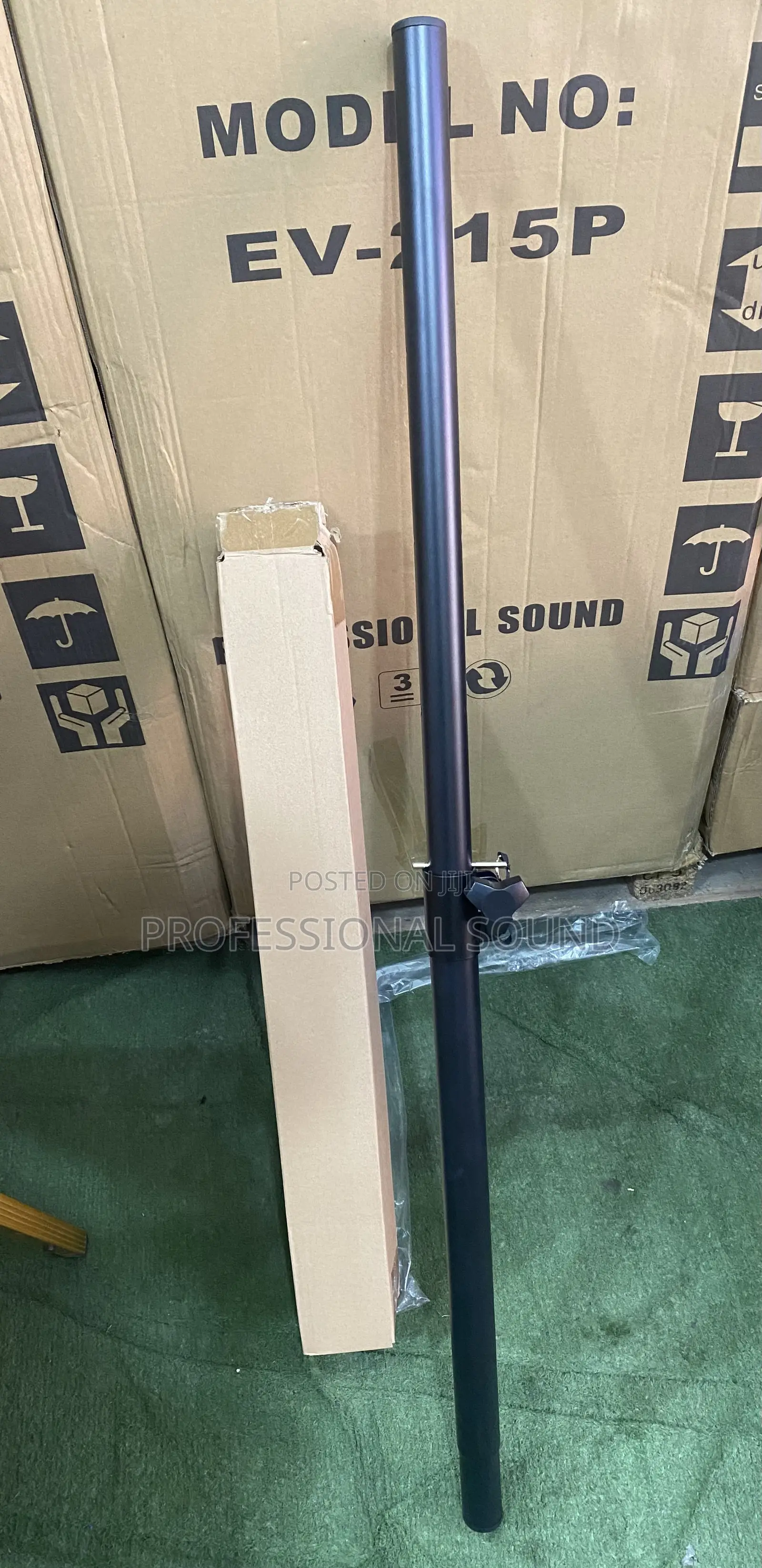 Speaker Stand