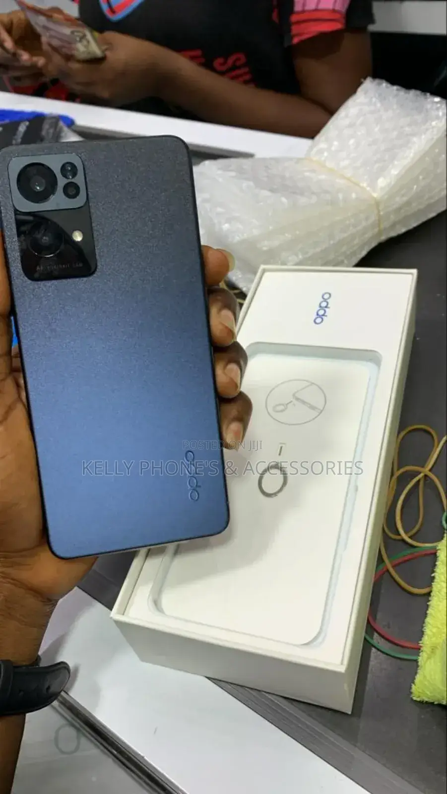 New Oppo Reno7 5G 256 GB Black