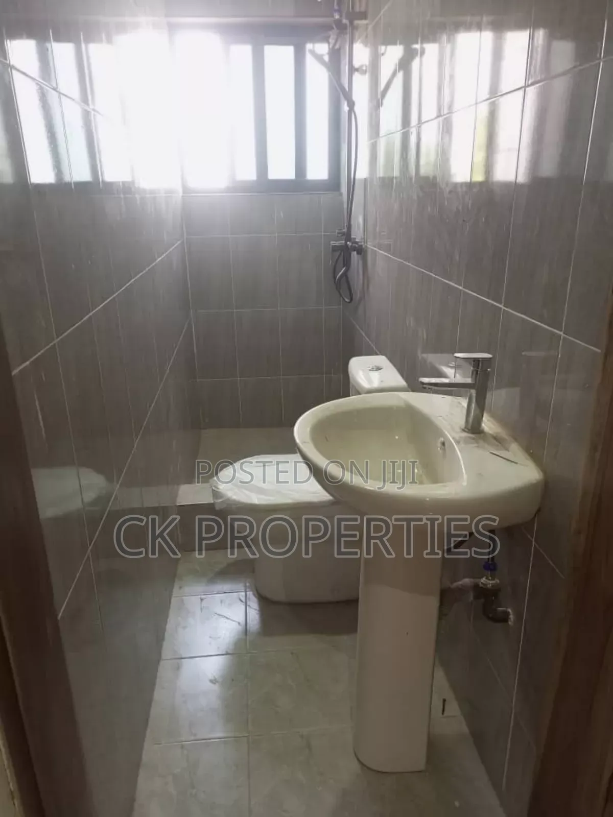 1bdrm Apartment in West Legon for rent