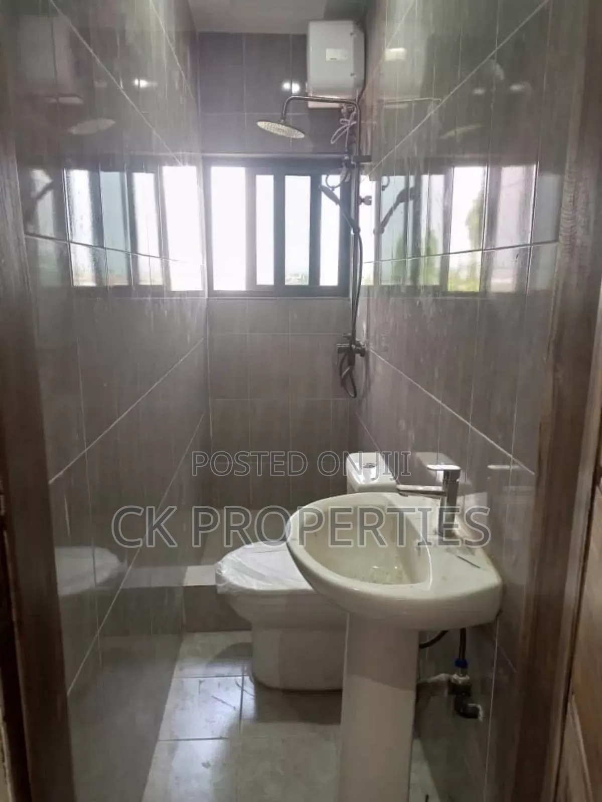 1bdrm Apartment in West Legon for rent