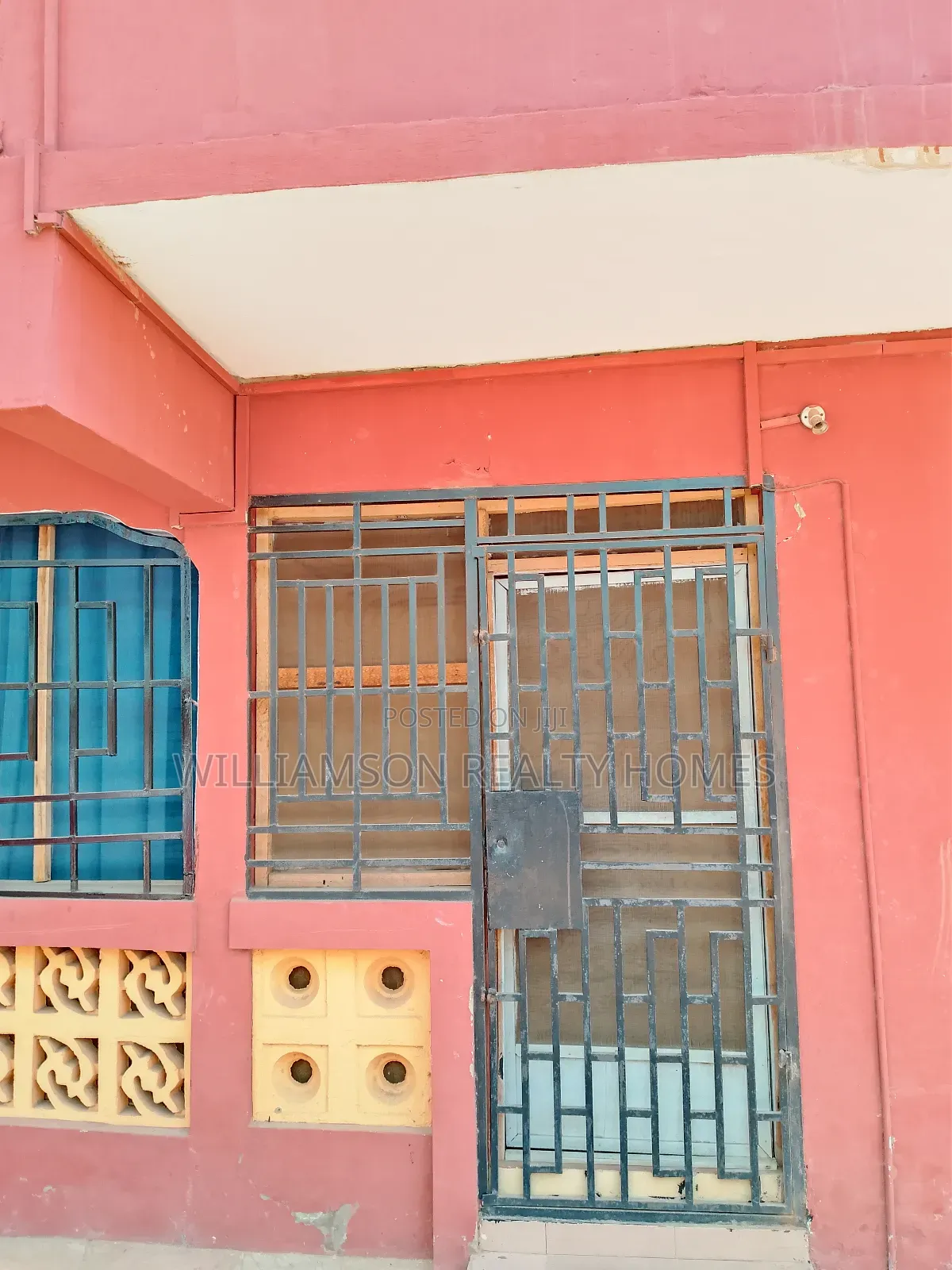 1bdrm Apartment in Community 18 Area, Spintex for rent