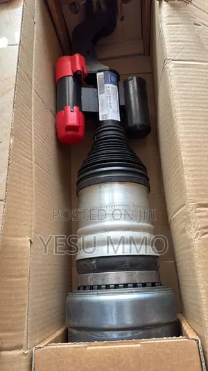 Mercedes Benz E43 AMG 2017  Front Shocks