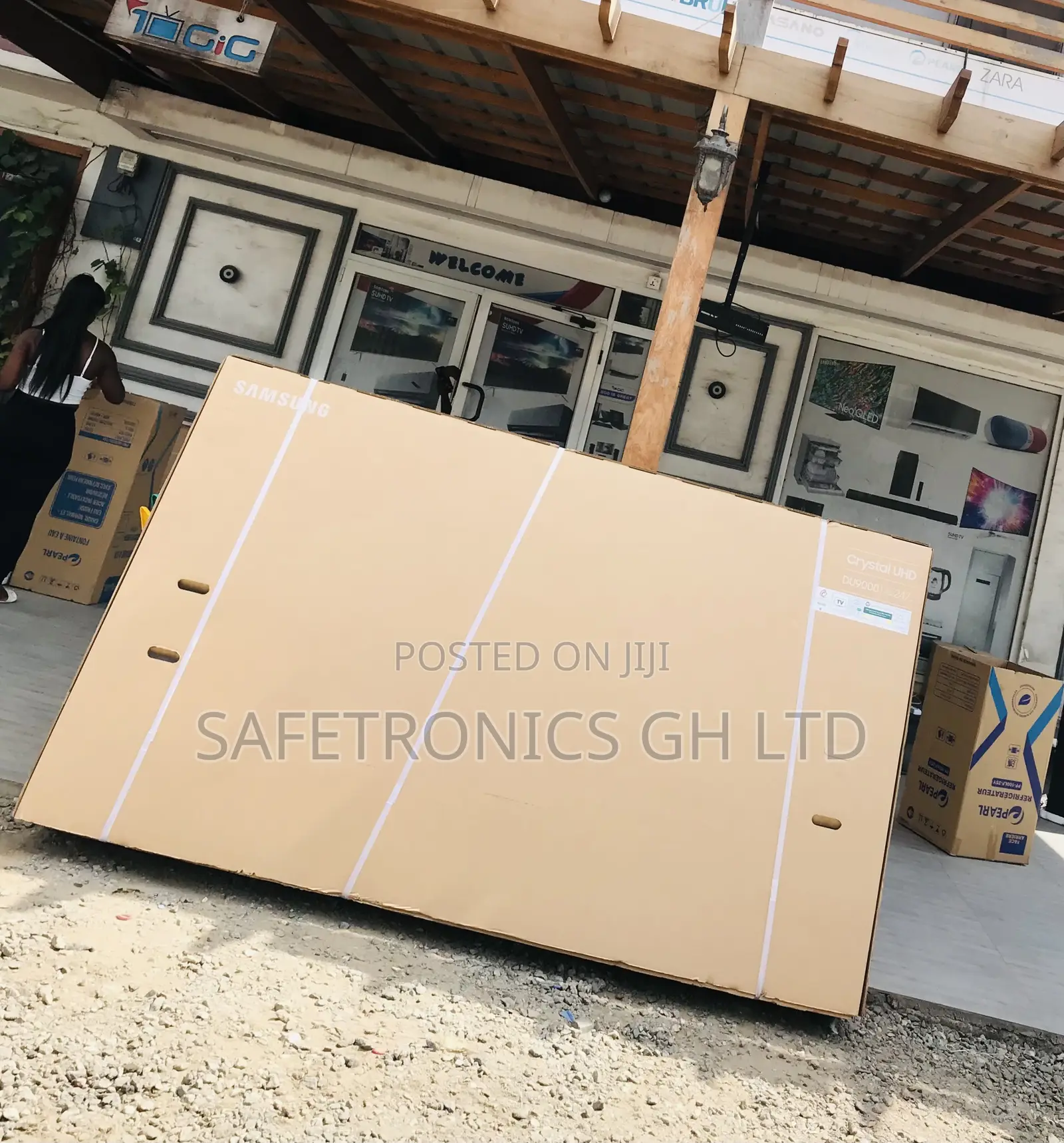 High Quality Samsung Led UHD Smart 98 Inch DU90 Tv