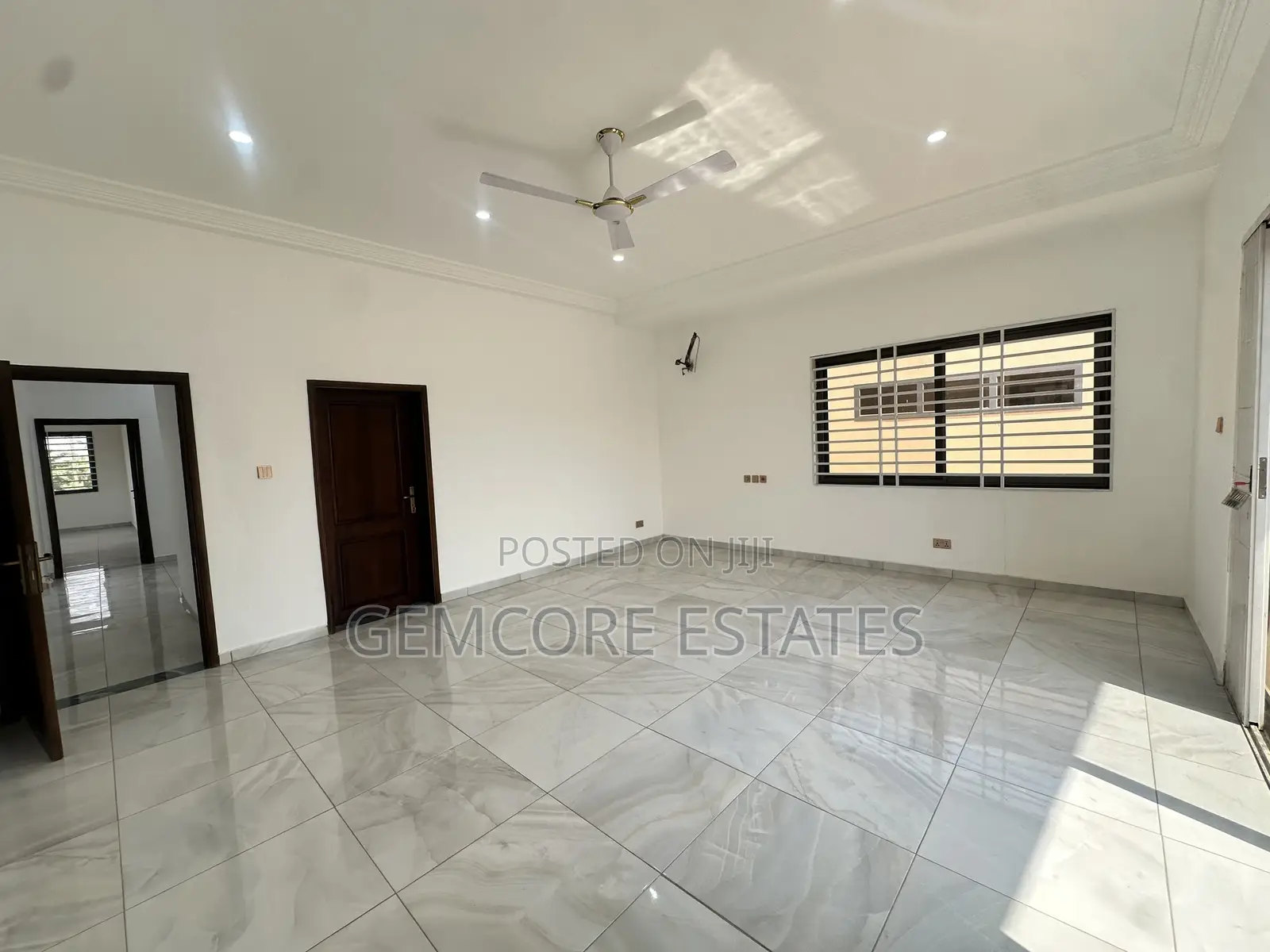 4bdrm House in Highways, Ashaley Botwe for sale