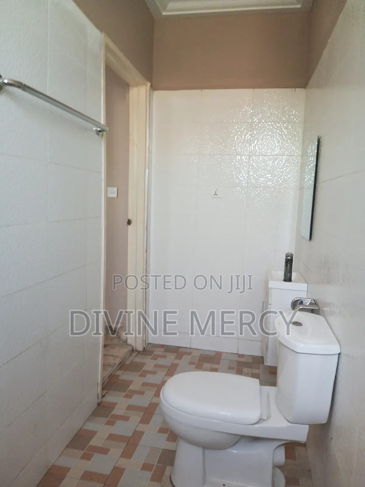 1bdrm Apartment in Winger, Awutu Senya East Municipal for rent