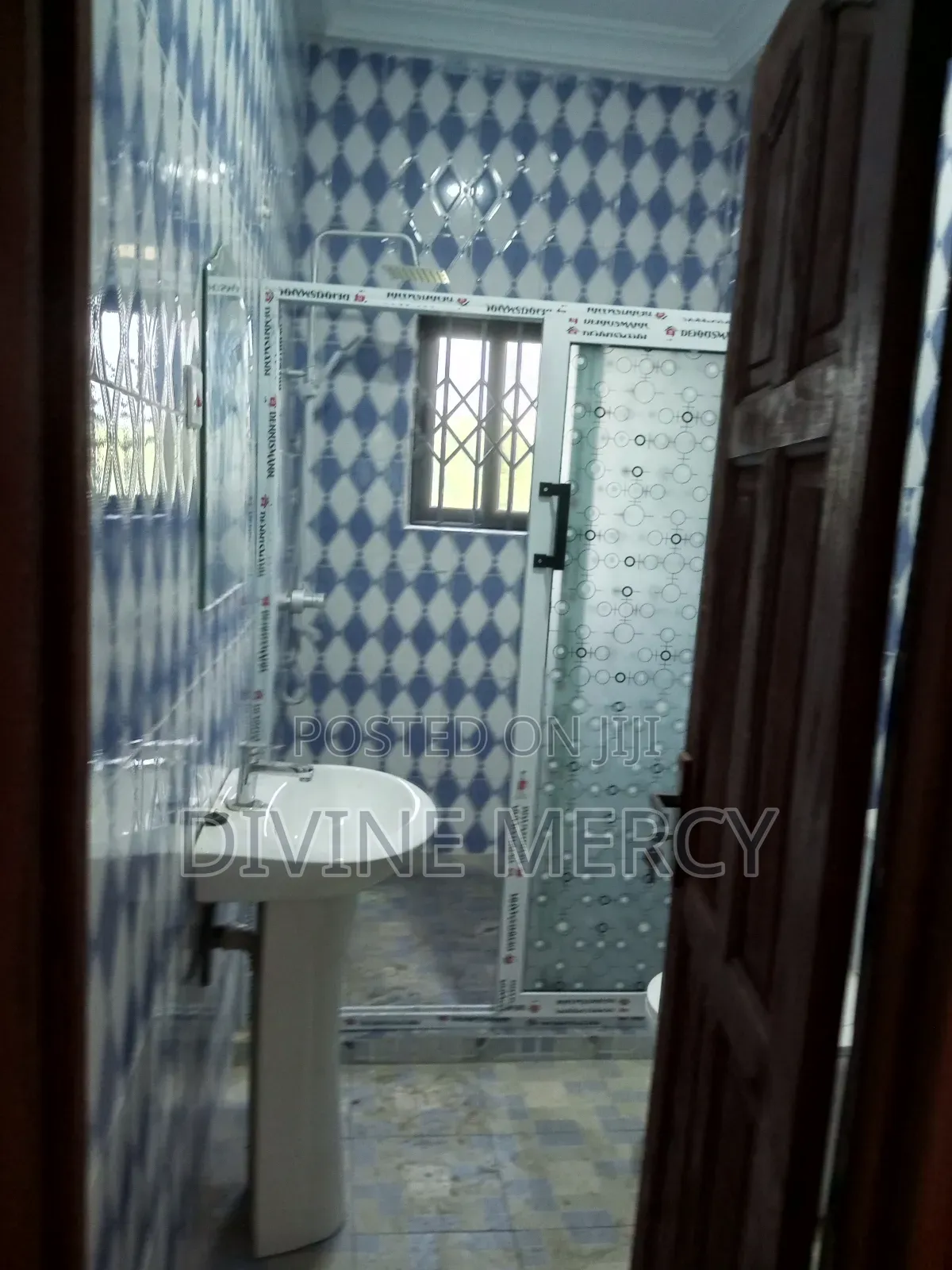 2bdrm Apartment in Opeikuma, Awutu Senya East Municipal for rent