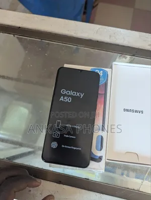 New Samsung Galaxy A50 128 GB Black