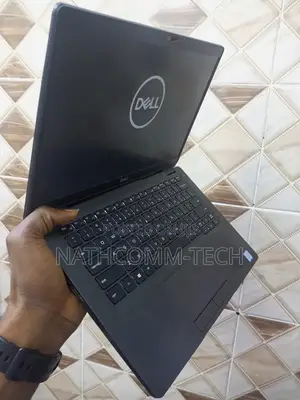 Laptop Dell Latitude 5300 8GB Intel Core I5 SSD 256GB