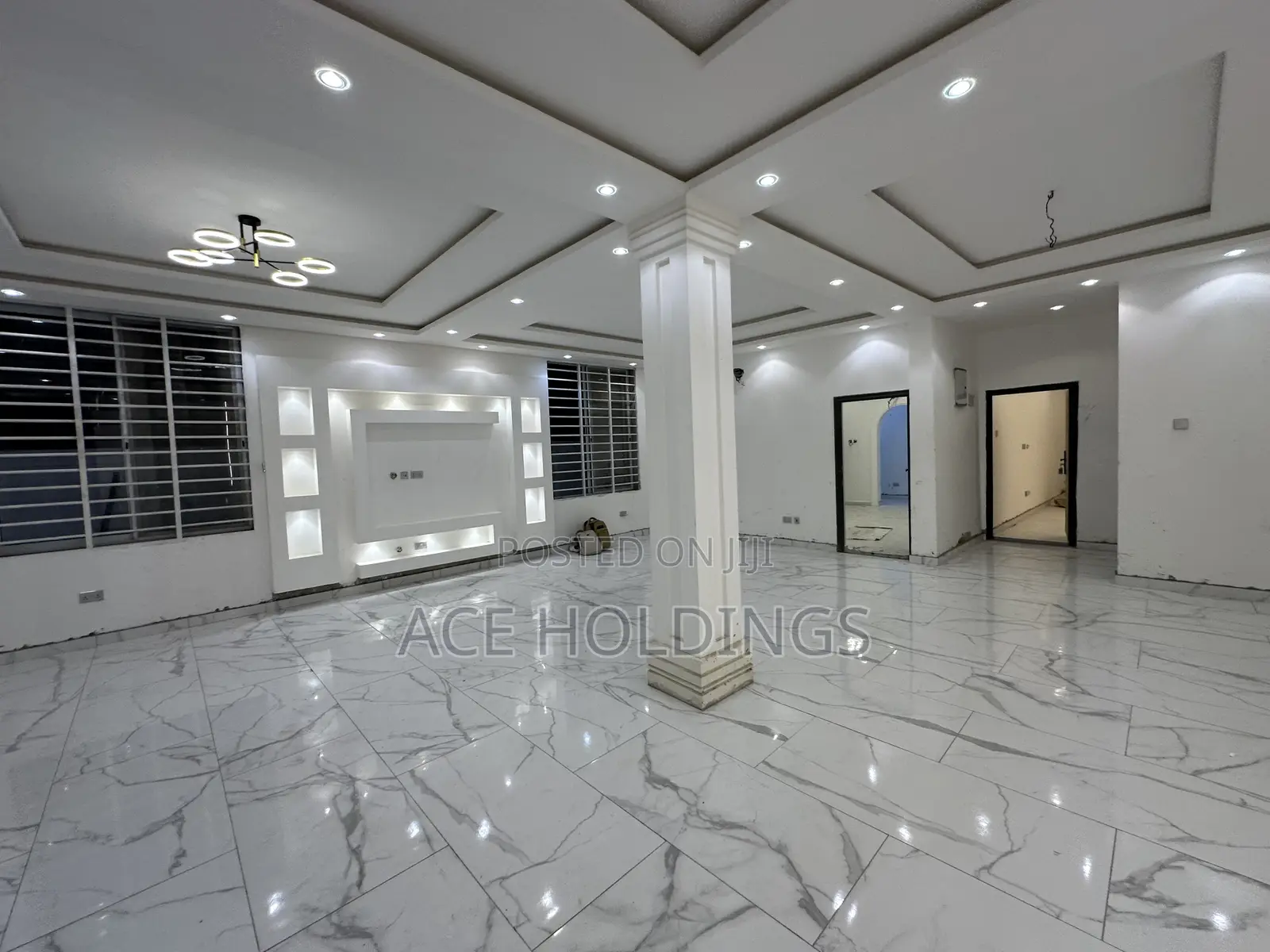 5bdrm House in East Legon Hills for sale