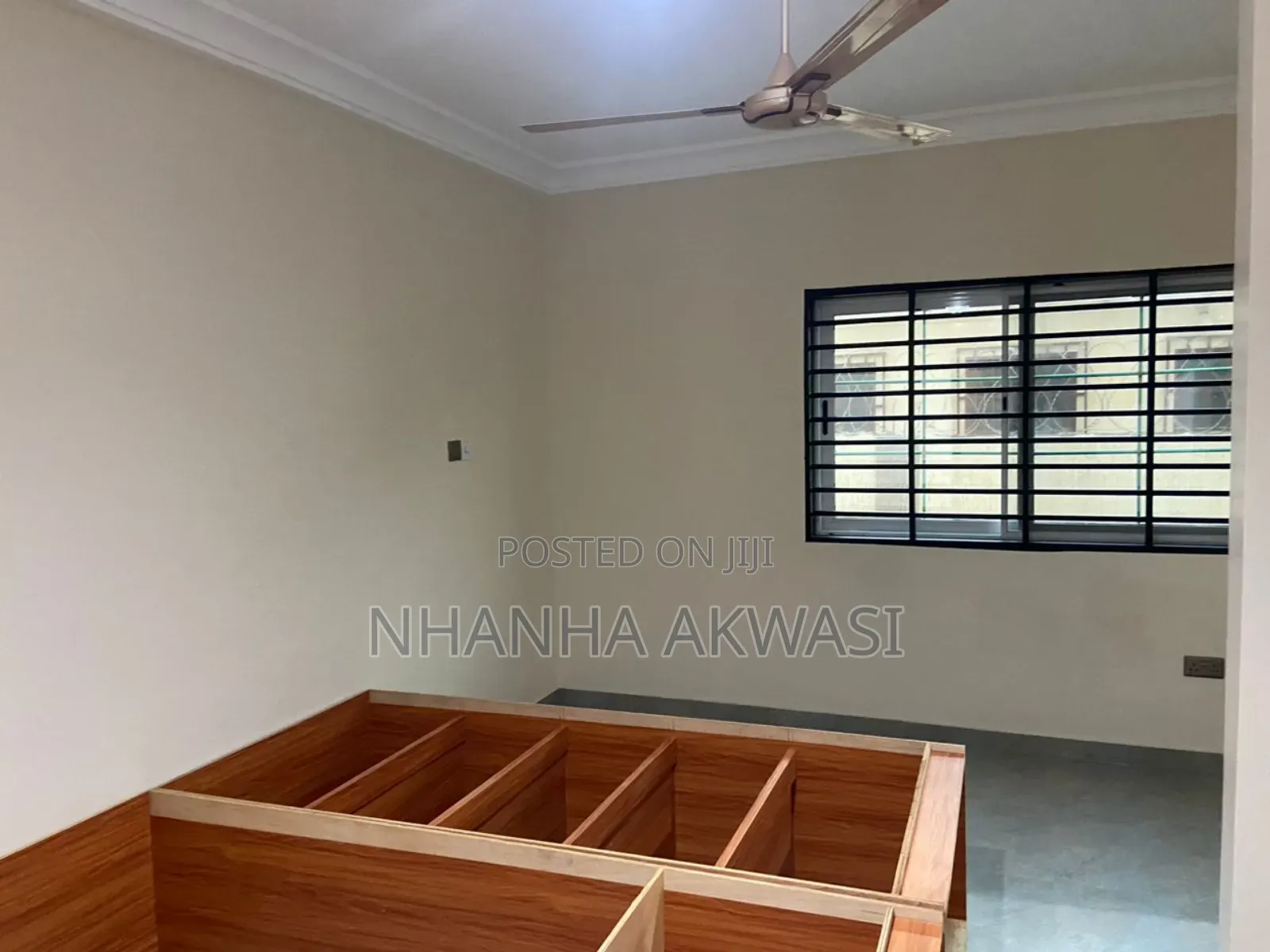 4bdrm Apartment in Community 20, Tema Metropolitan for rent
