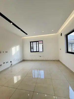 3bdrm House in Botwe for sale
