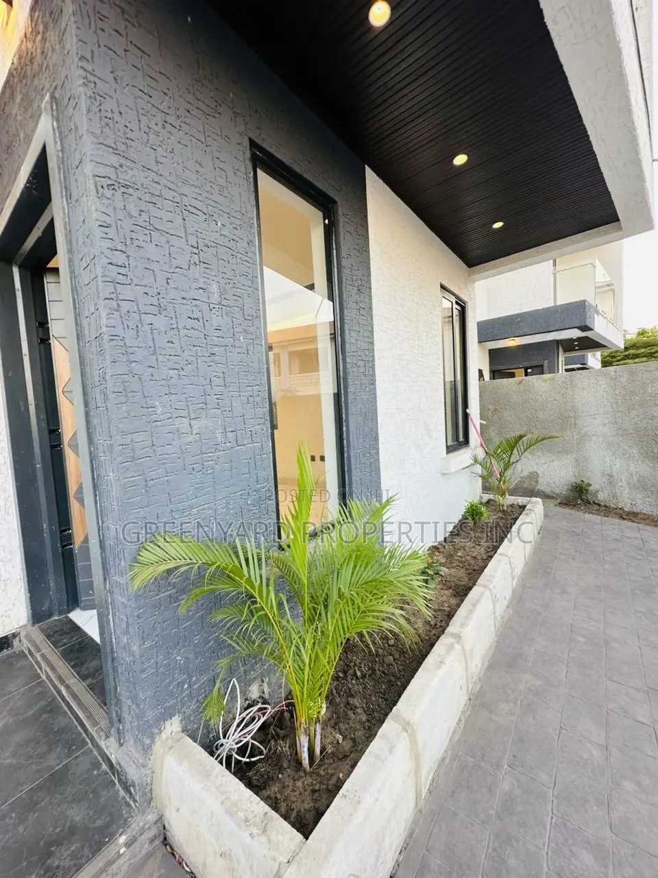 3bdrm House in Botwe for sale