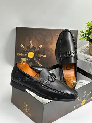 Golden Coxes Shoe