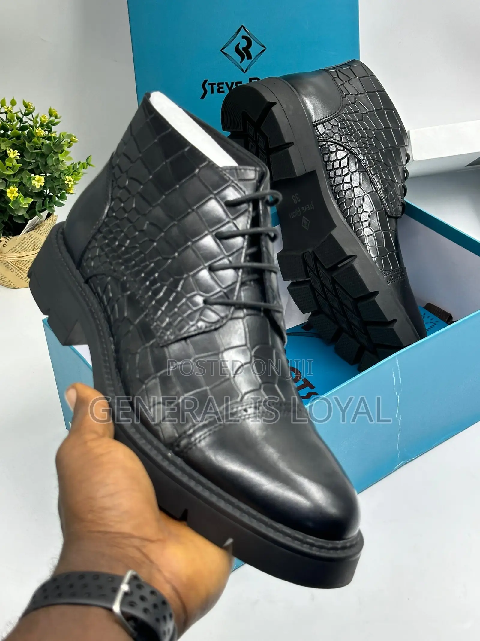 Steve Riot Boot